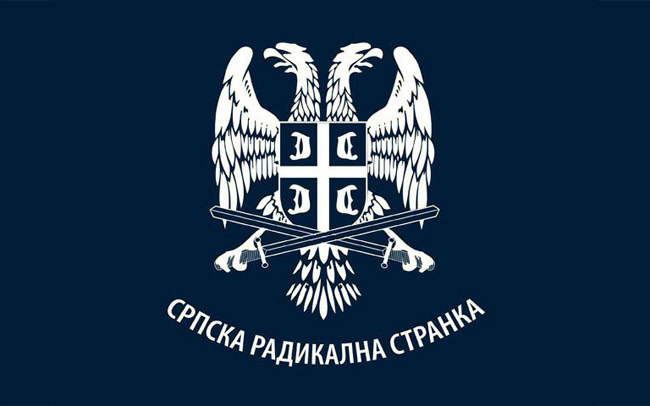 Делегација Расинског окружног одбора Српске радикалне странке уписала се у књигу жалости поводом смрти Драгана Марковића Палме